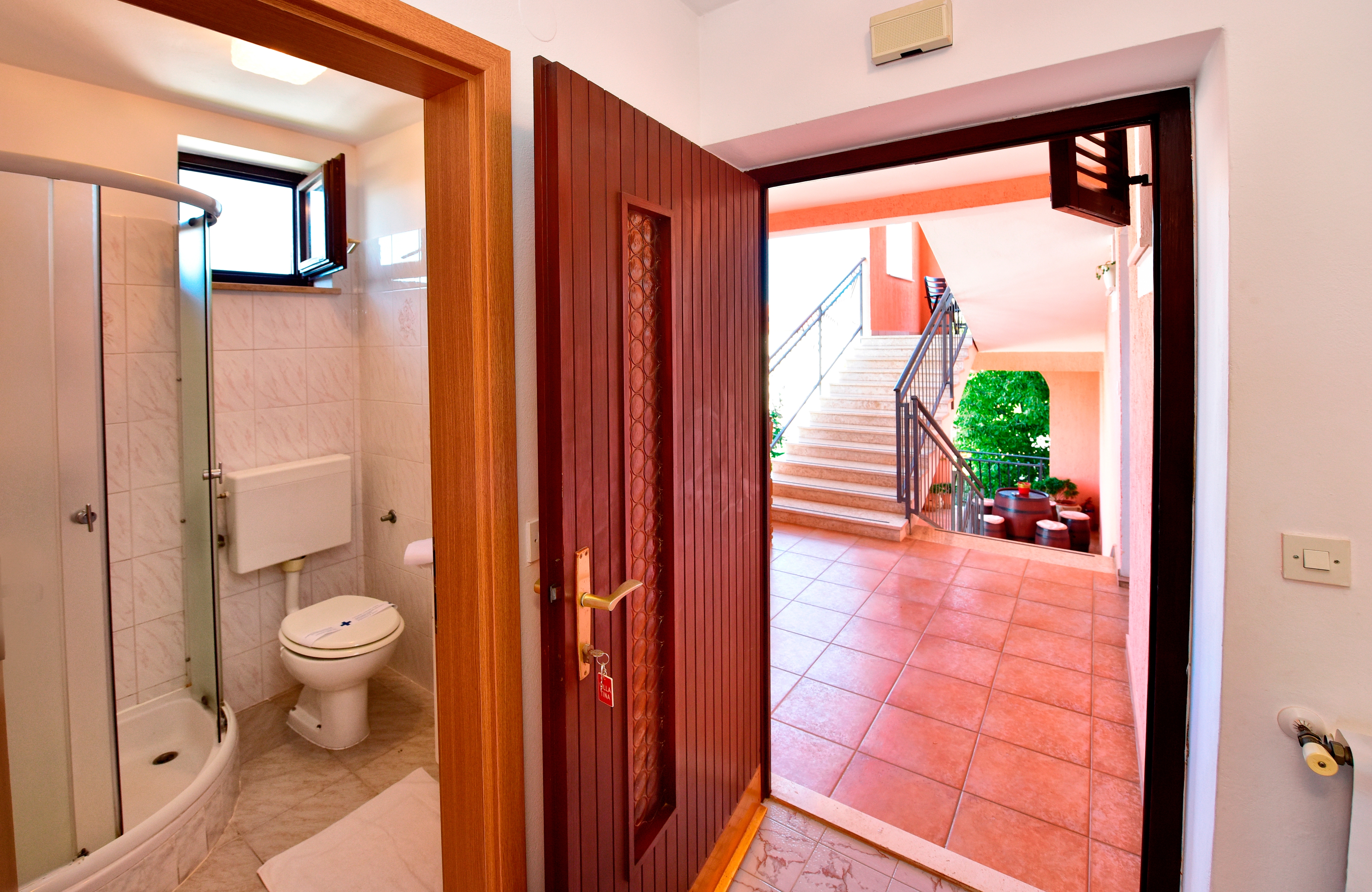Two bedroom apartment with terrace Novigrad  A-g