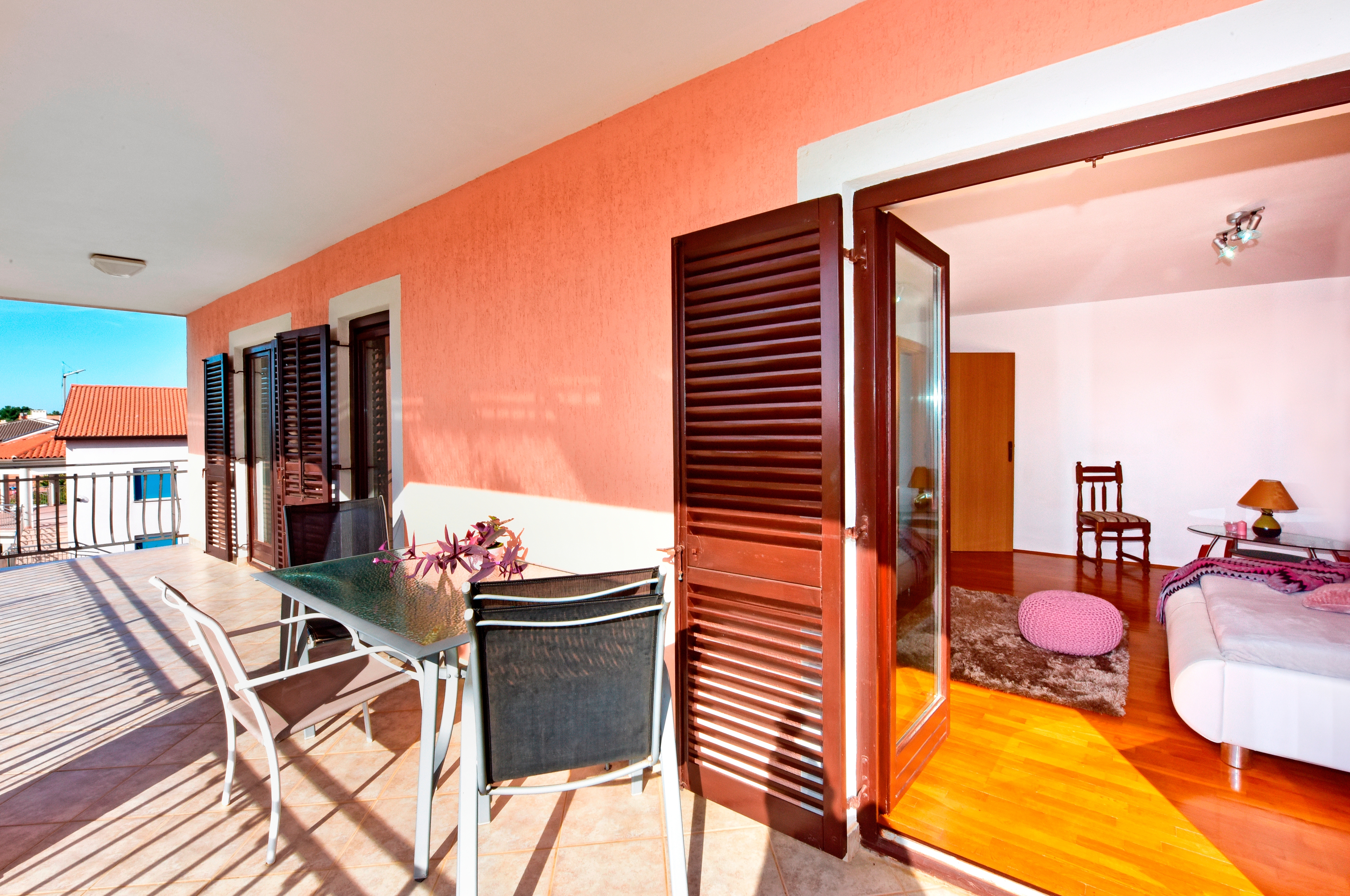 Two bedroom apartment with terrace Novigrad  A-g