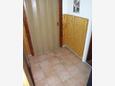 Kraj, Hallway in the apartment, air condition available, (pet friendly) and WiFi.