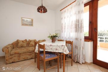 Dining room Finida, Dining room in the apartment, dostupna klima, dopusteni kucni ljubimci i WIFI.