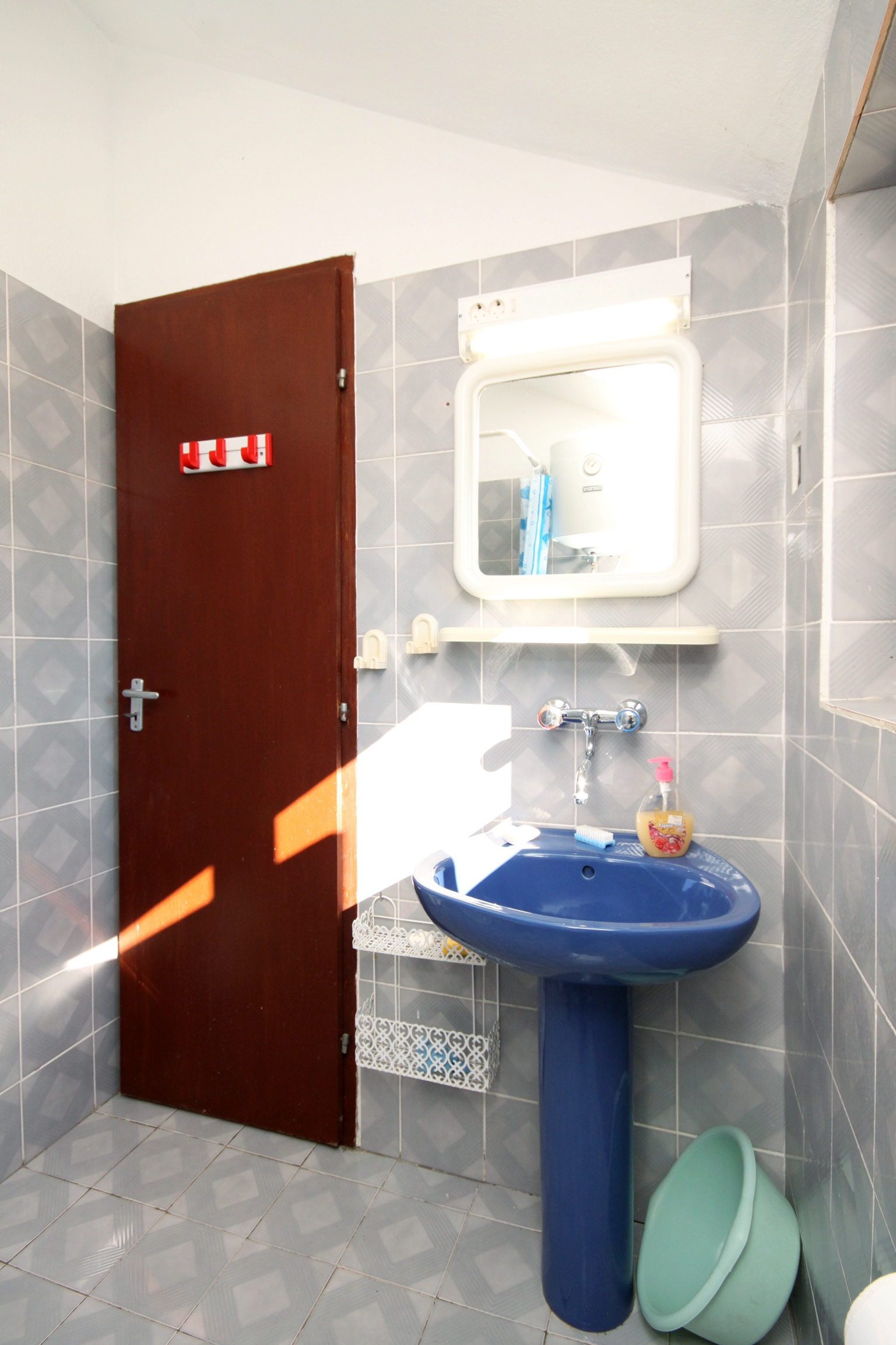 One bedroom apartment with terrace and sea view Ždrelac, Pašman  A-b