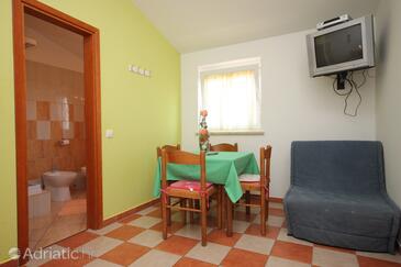 Dining room Novigrad, Dining room in the apartment, dopusteni kucni ljubimci.
