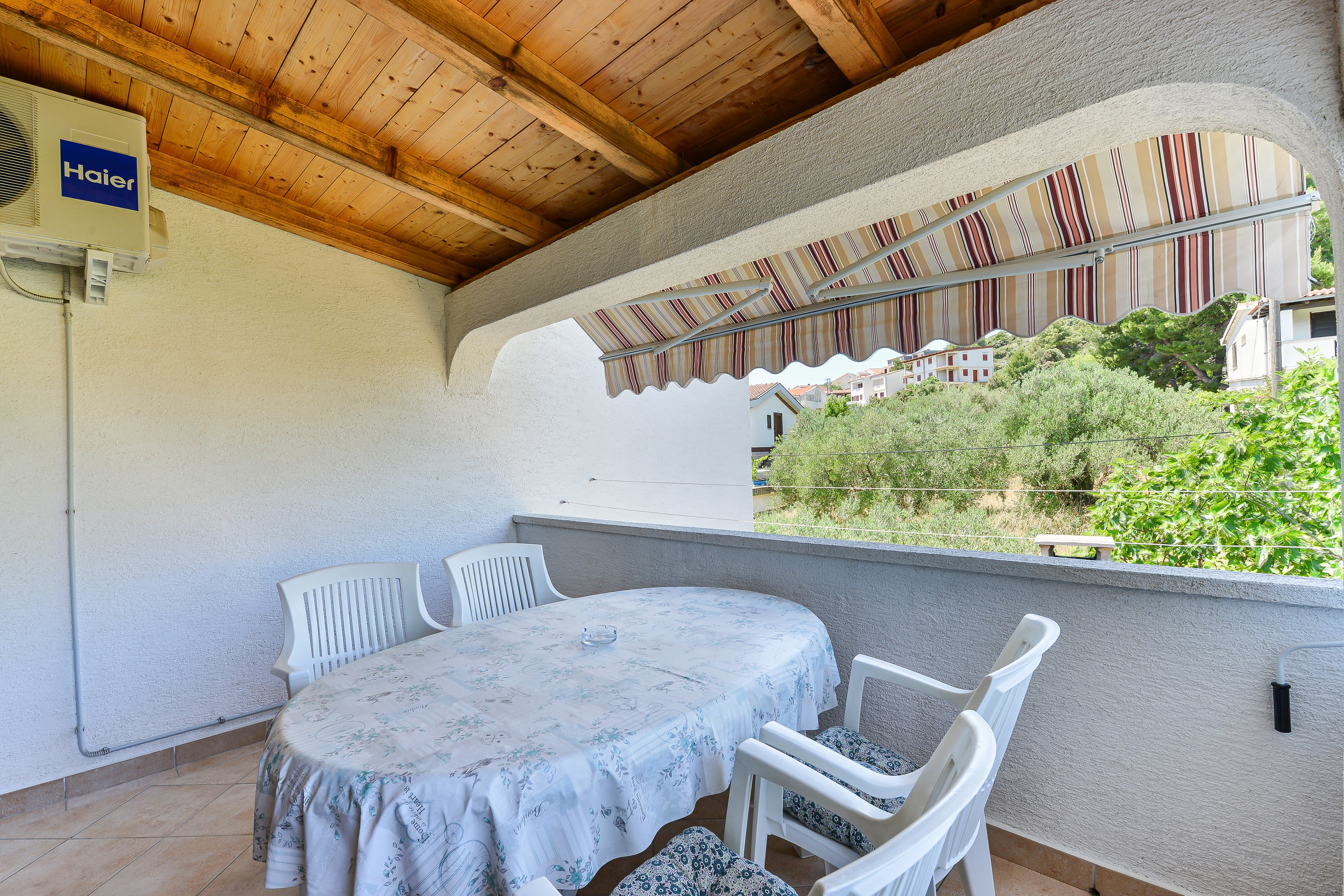 Two bedroom apartment near beach Tkon, Pašman  A-b