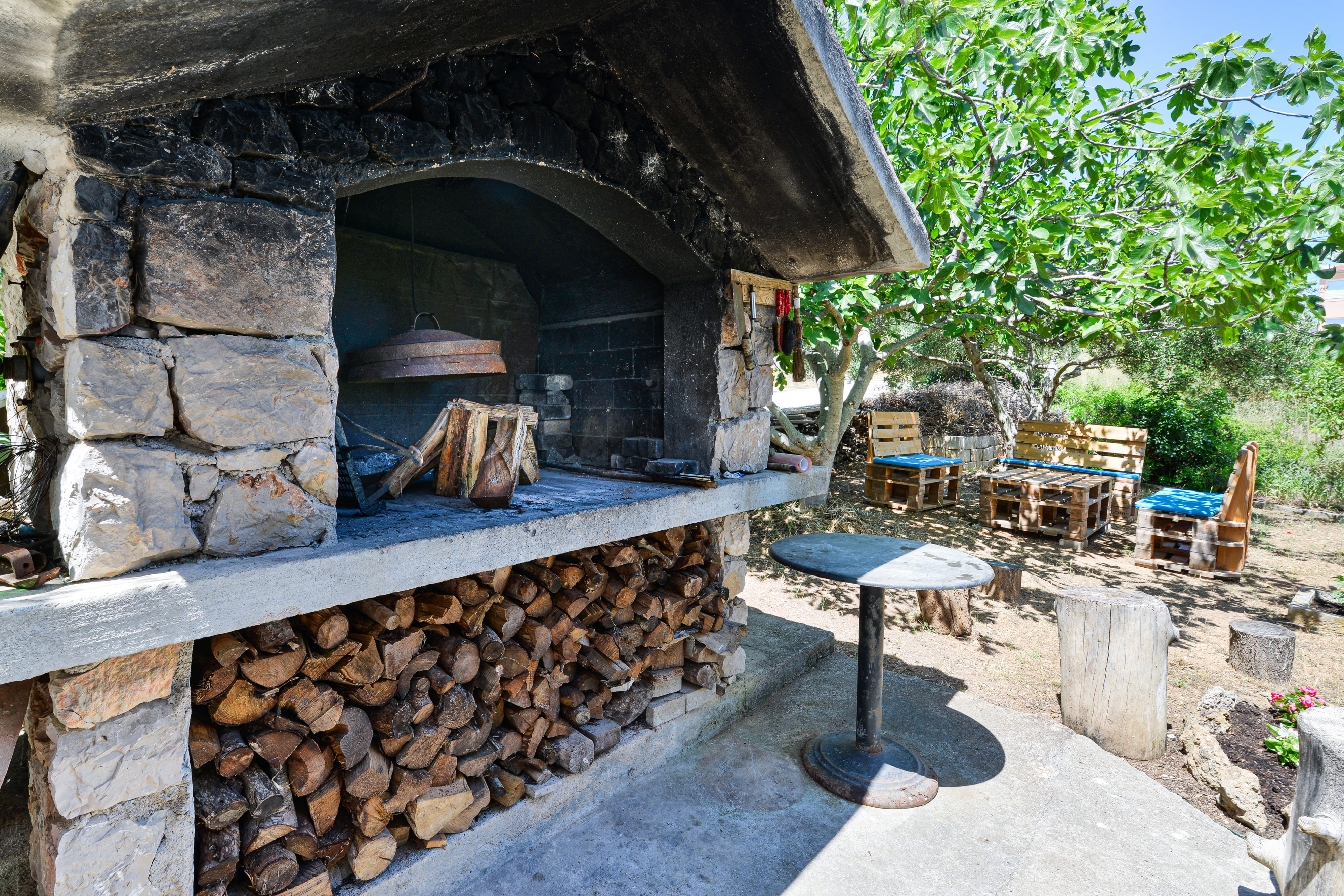 Studio flat near beach Tkon, Pašman (AS-698-b) Studio flat near beach Tkon, Pašman (AS-698-b)