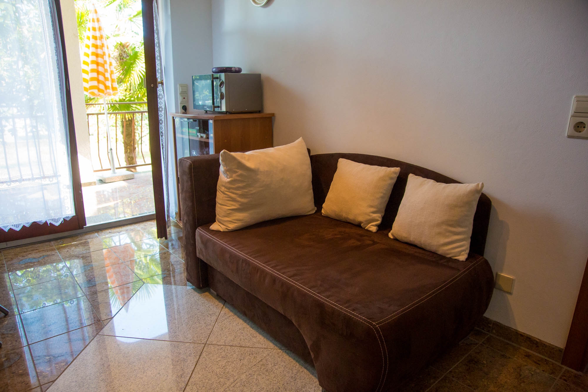 One bedroom apartment with terrace Poreč (A-6984-b)