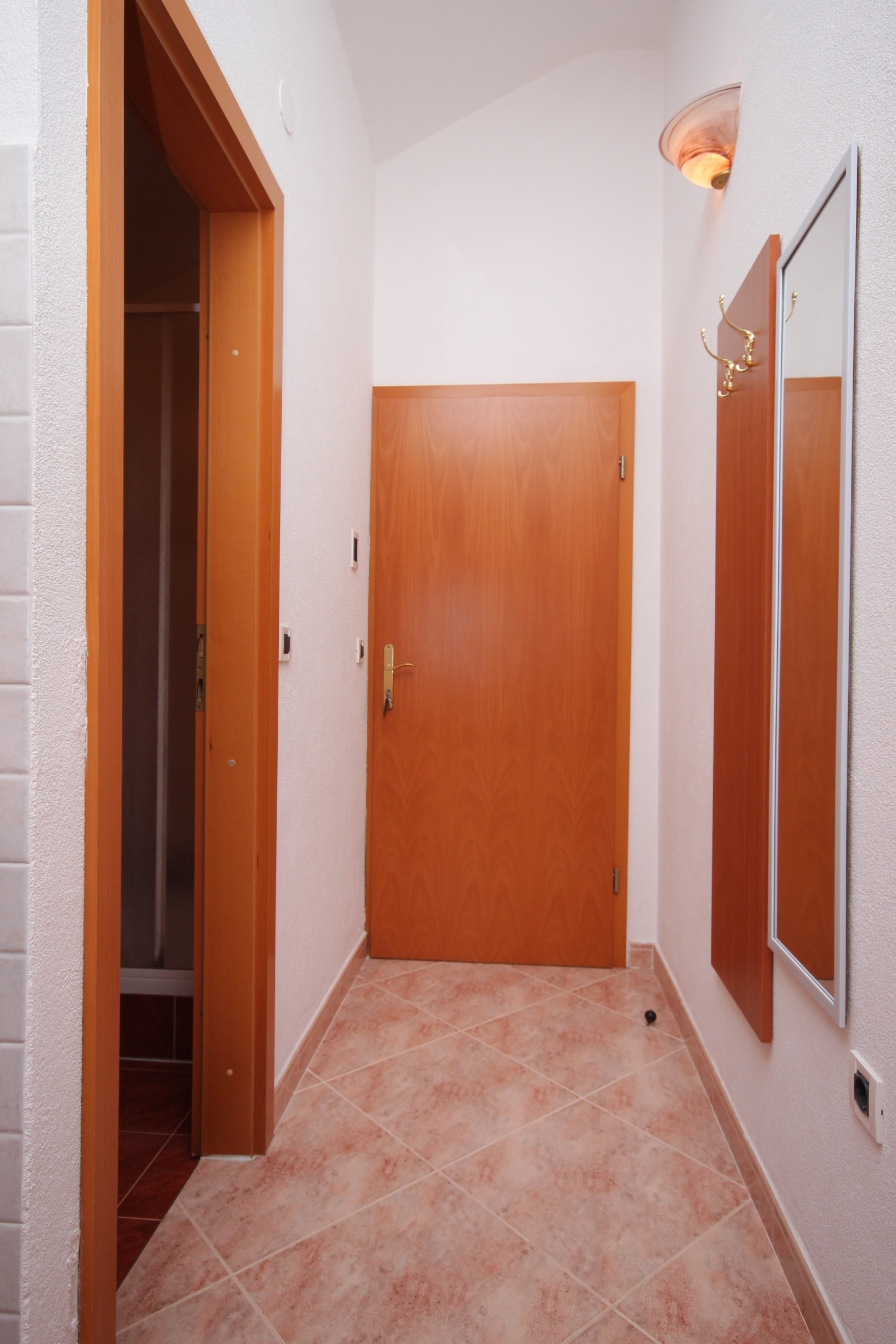 Two bedroom apartment near beach Zambratija, Umag  A-b
