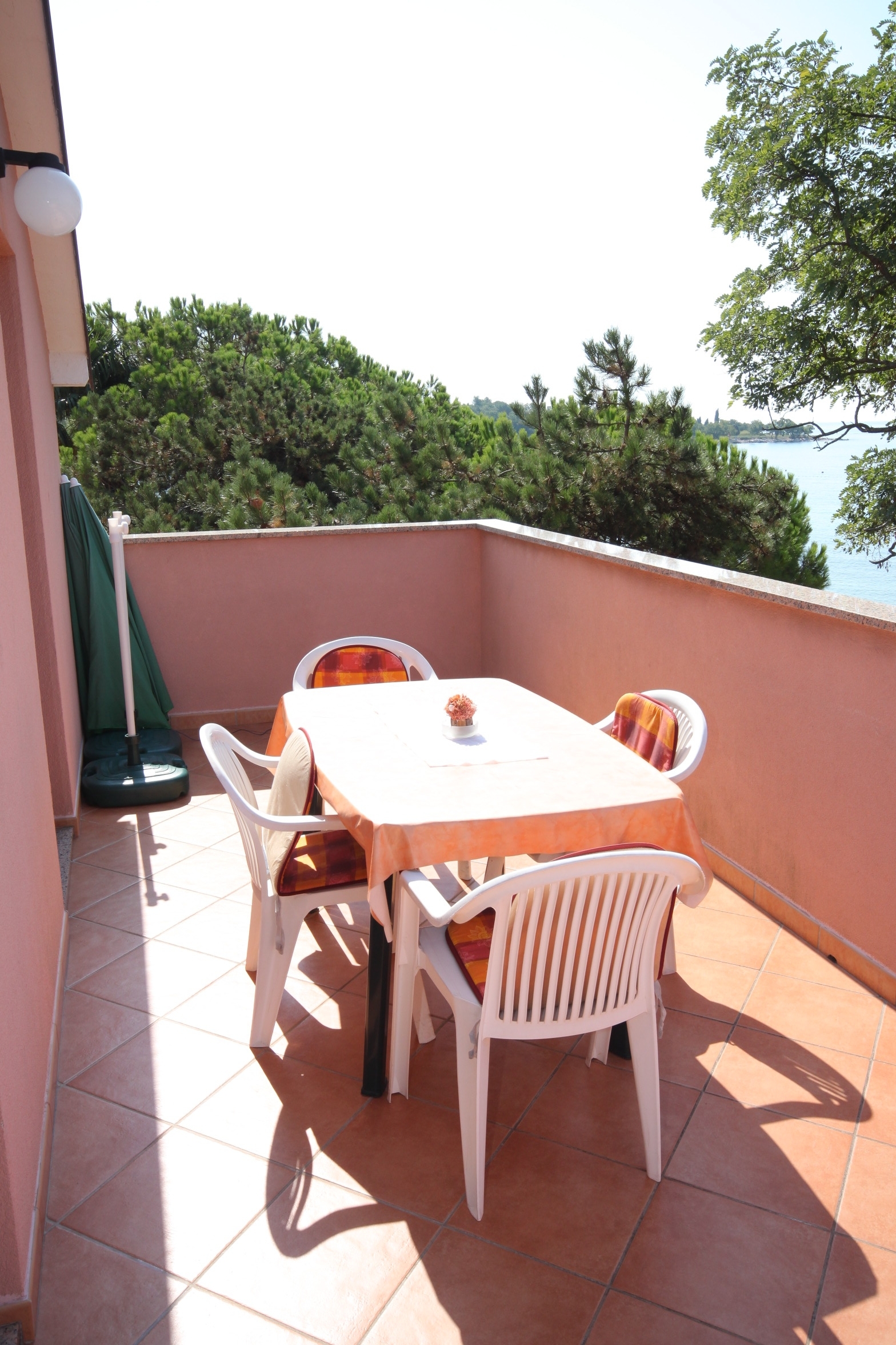 Two bedroom apartment near beach Zambratija, Umag  A-b