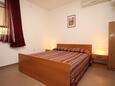 Zambratija, Bedroom in the studio-apartment, air condition available and WiFi.