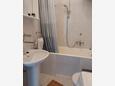 Ванная комната Postira, Ванная комната в размещении типа apartment, Домашние животные допускаются и WiFi.
