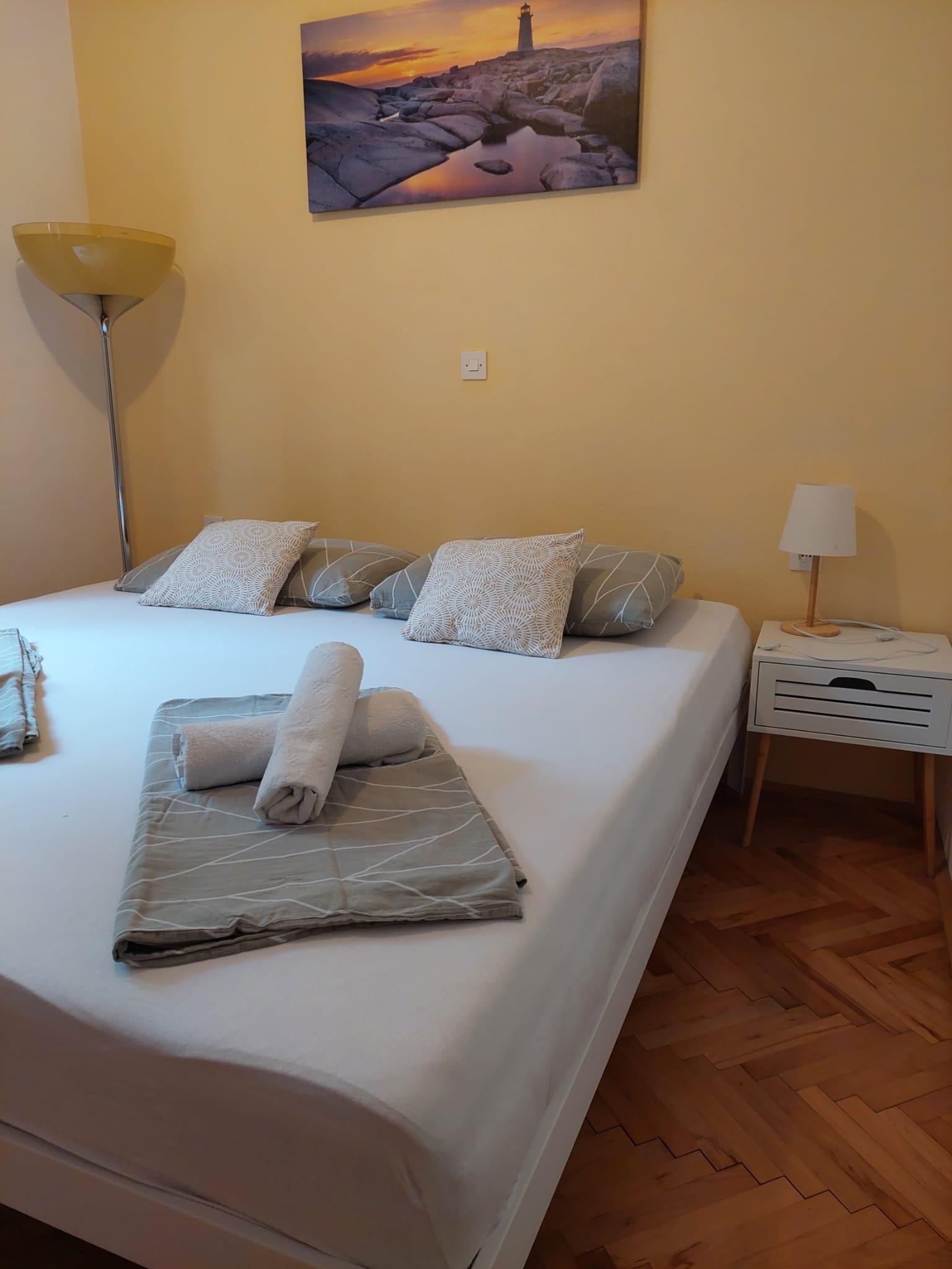 Two bedroom apartment with terrace and sea view Postira, Brač  A-b