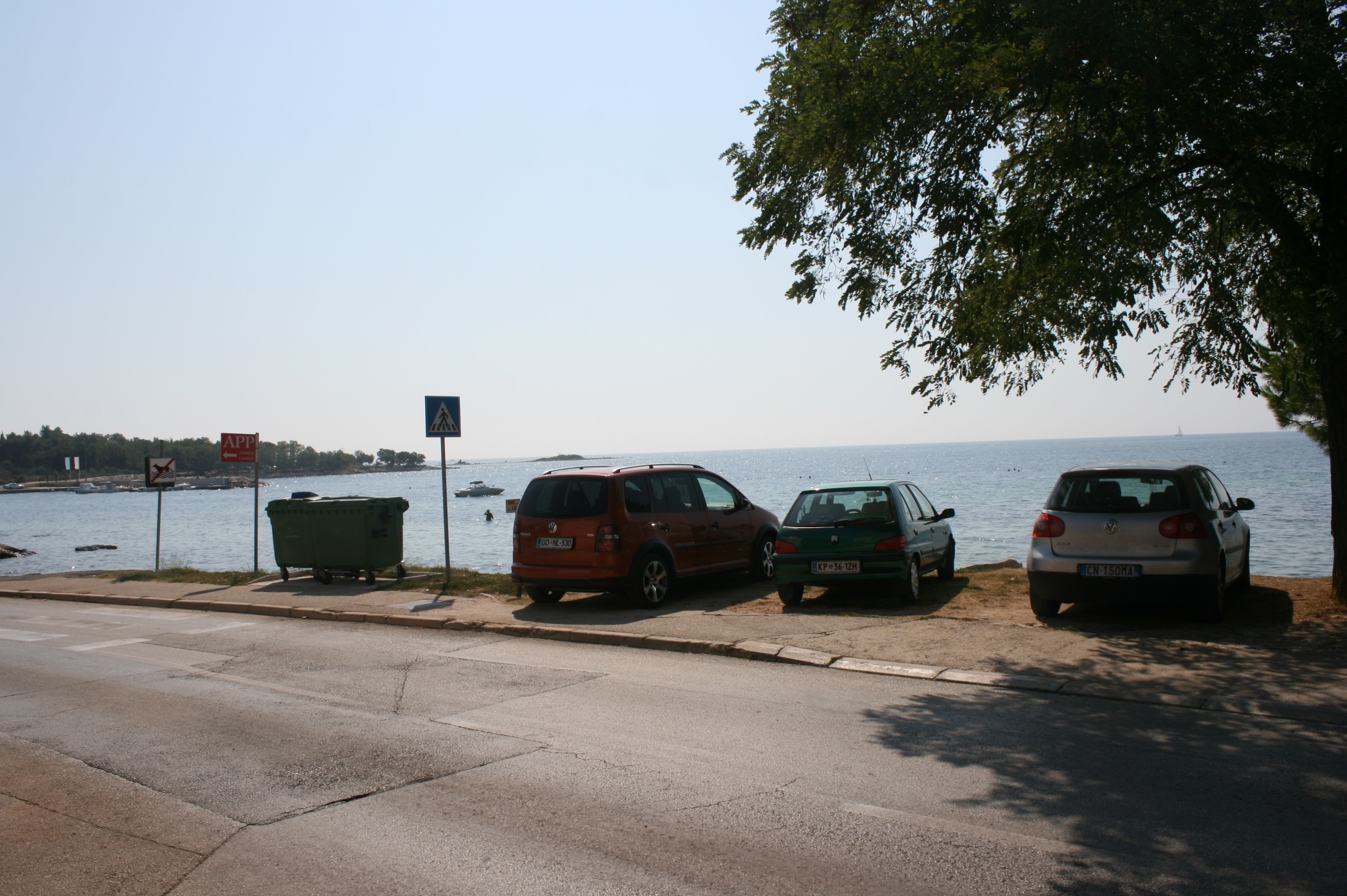 Two bedroom apartment near beach Zambratija, Umag  A-a