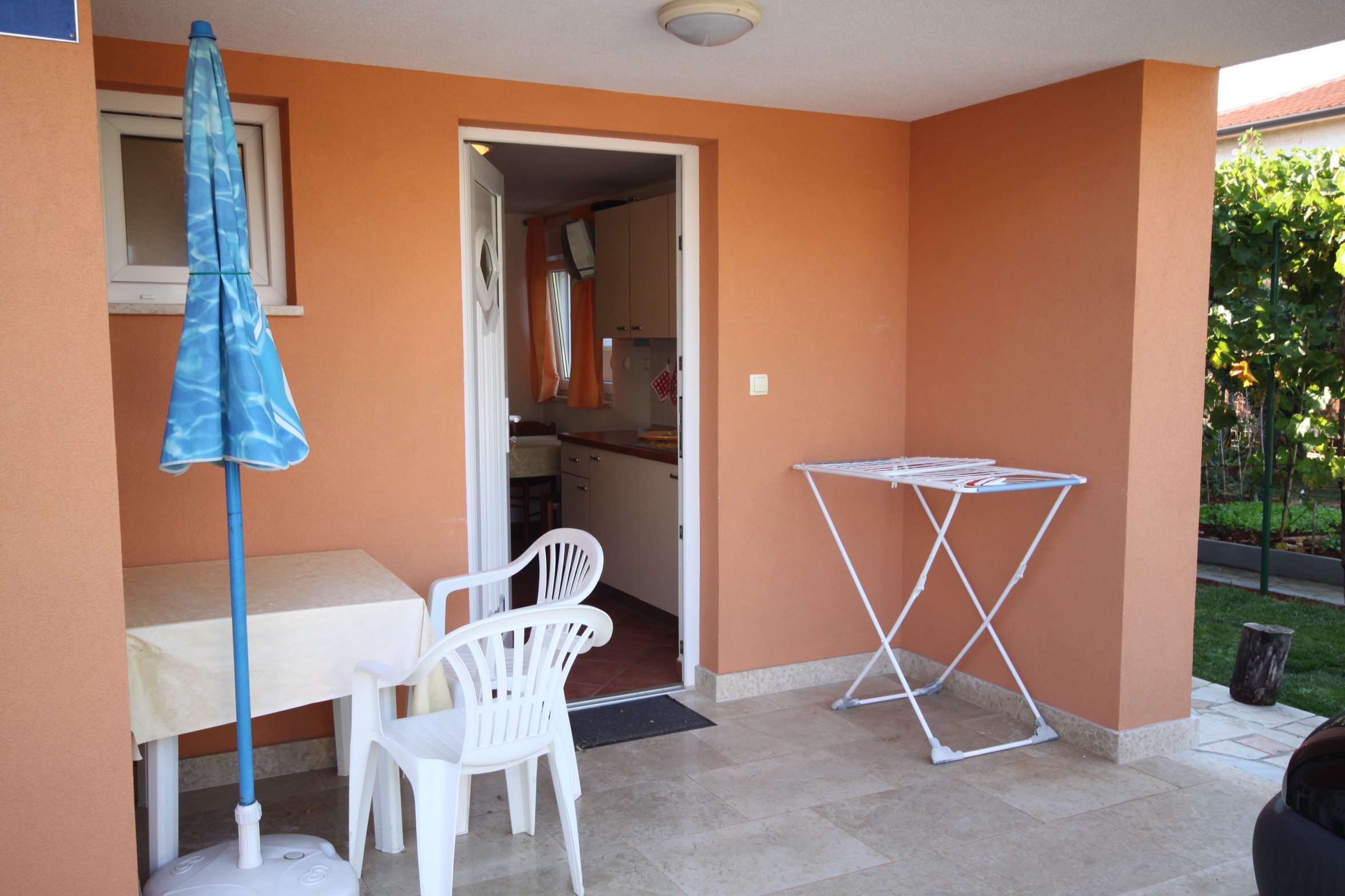 One bedroom apartment with terrace Umag  A-a