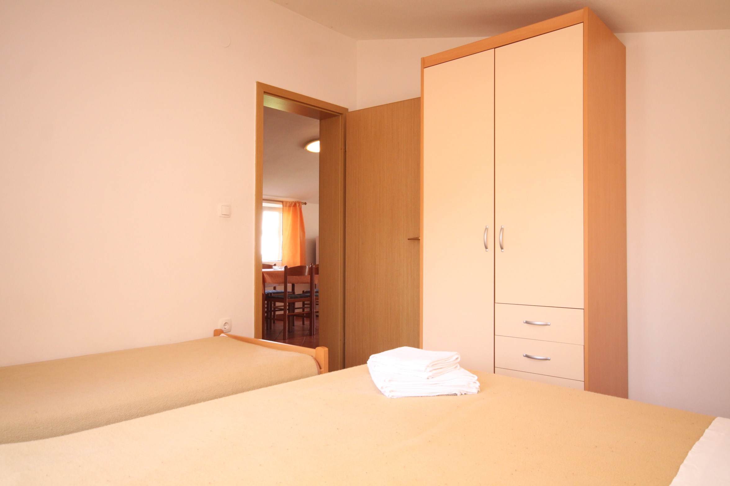 Two bedroom apartment with terrace Umag  A-b
