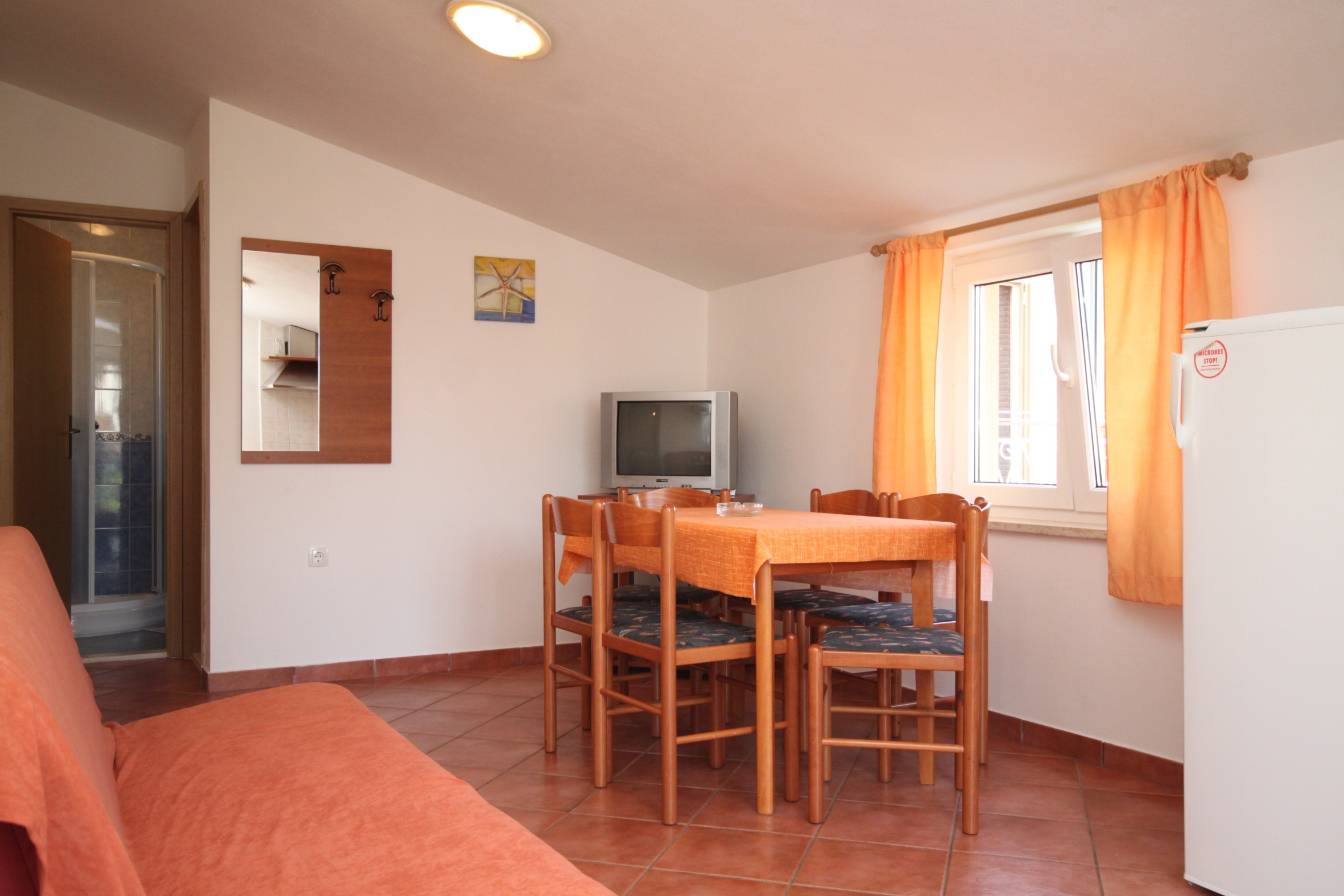Two bedroom apartment with terrace Umag  A-b