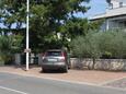 Parking lot Umag, Umag, Parking lot 7043 - Apartments with sandy beach.