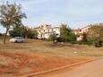 Parking lot Vrsar, Poreč, Parking lot 7044 - Apartments with pebble beach.