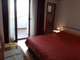 Ložnice Novigrad, Ložnice v ubytování typu room, s klimatizací a WiFi.