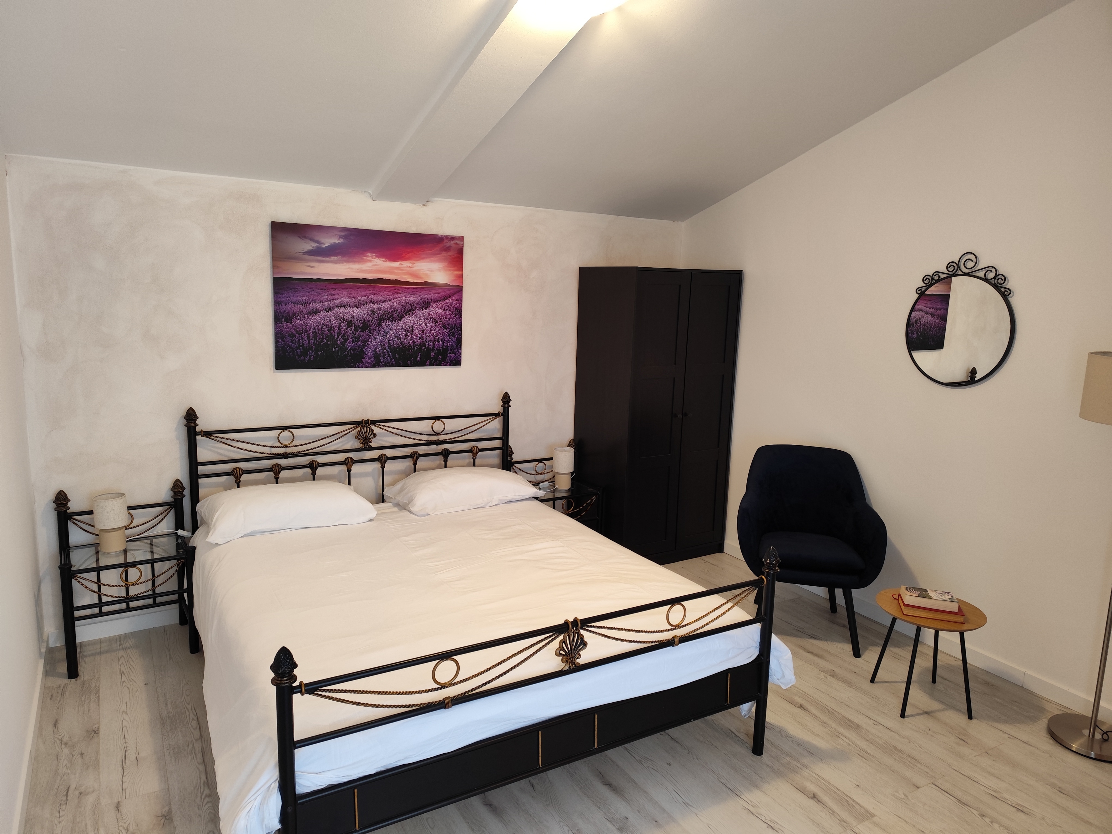 Four bedroom apartment with balcony Motovun - Bataji, Central Istria - Središnja Istra  A-a