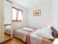 Spavaća soba Novigrad, Spavaća soba u smještaju tipa apartment, WiFi.