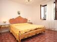 Umag, Bedroom 1 in the apartment, (pet friendly) and WiFi.