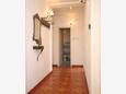 Hallway Umag, Hallway in the apartment, air condition available and WiFi.