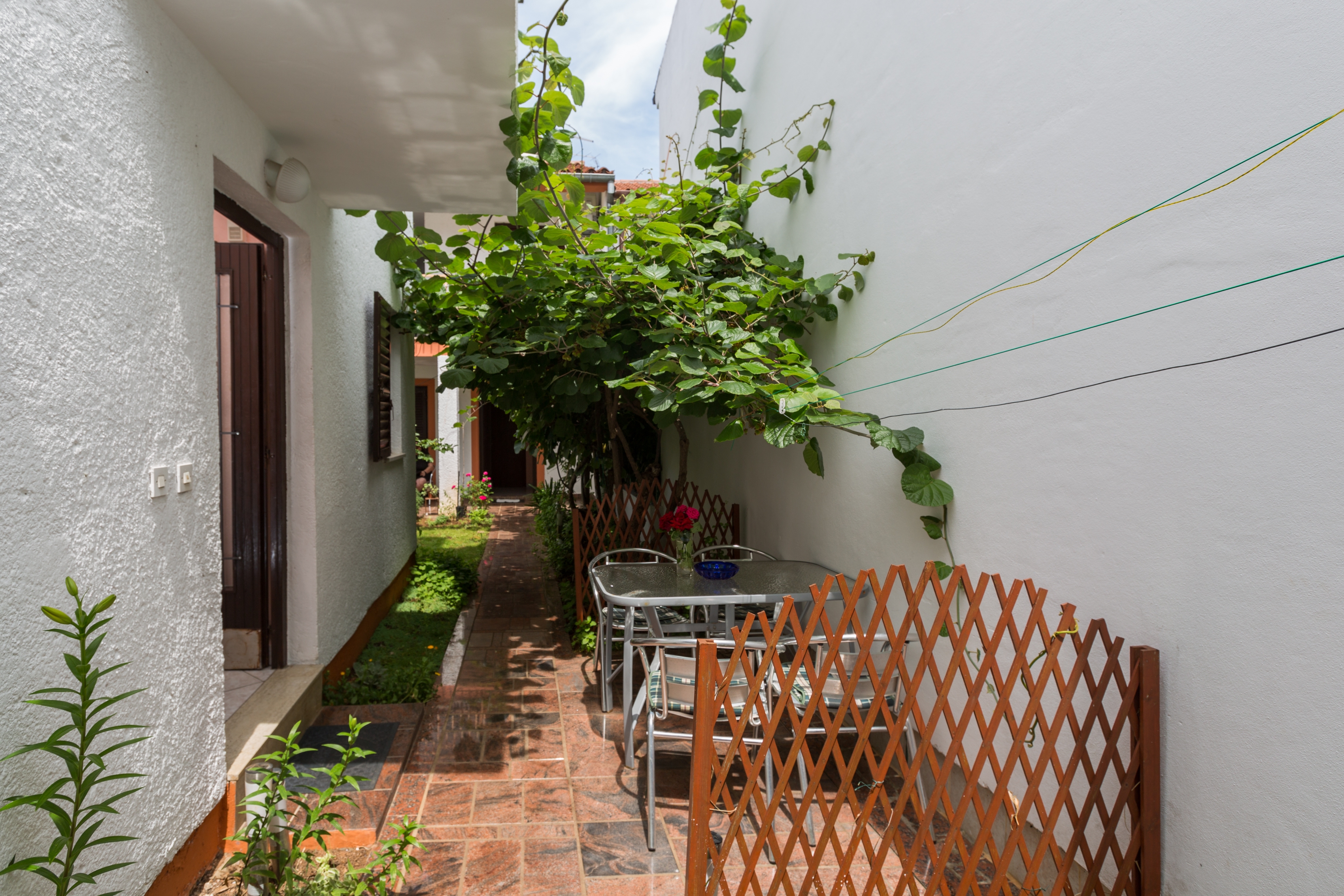 Two bedroom apartment with terrace Poreč (A-7137-b) Two bedroom apartment with terrace Poreč (A-7137-b)