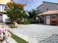 Parking lot Pula, Pula, Parking lot 7138 - Apartments with pebble beach.