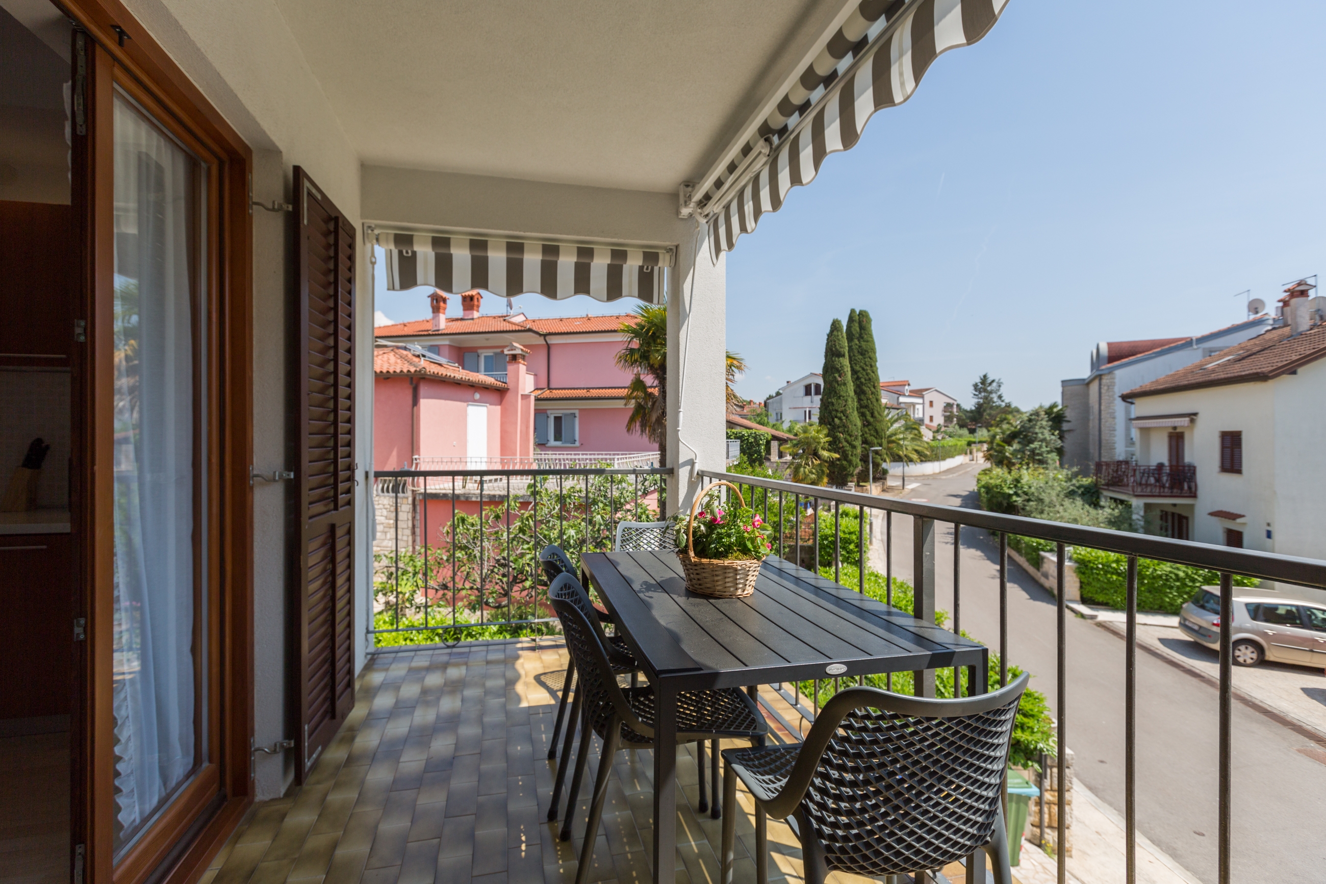 Two bedroom apartment with terrace Rovinj  A-a