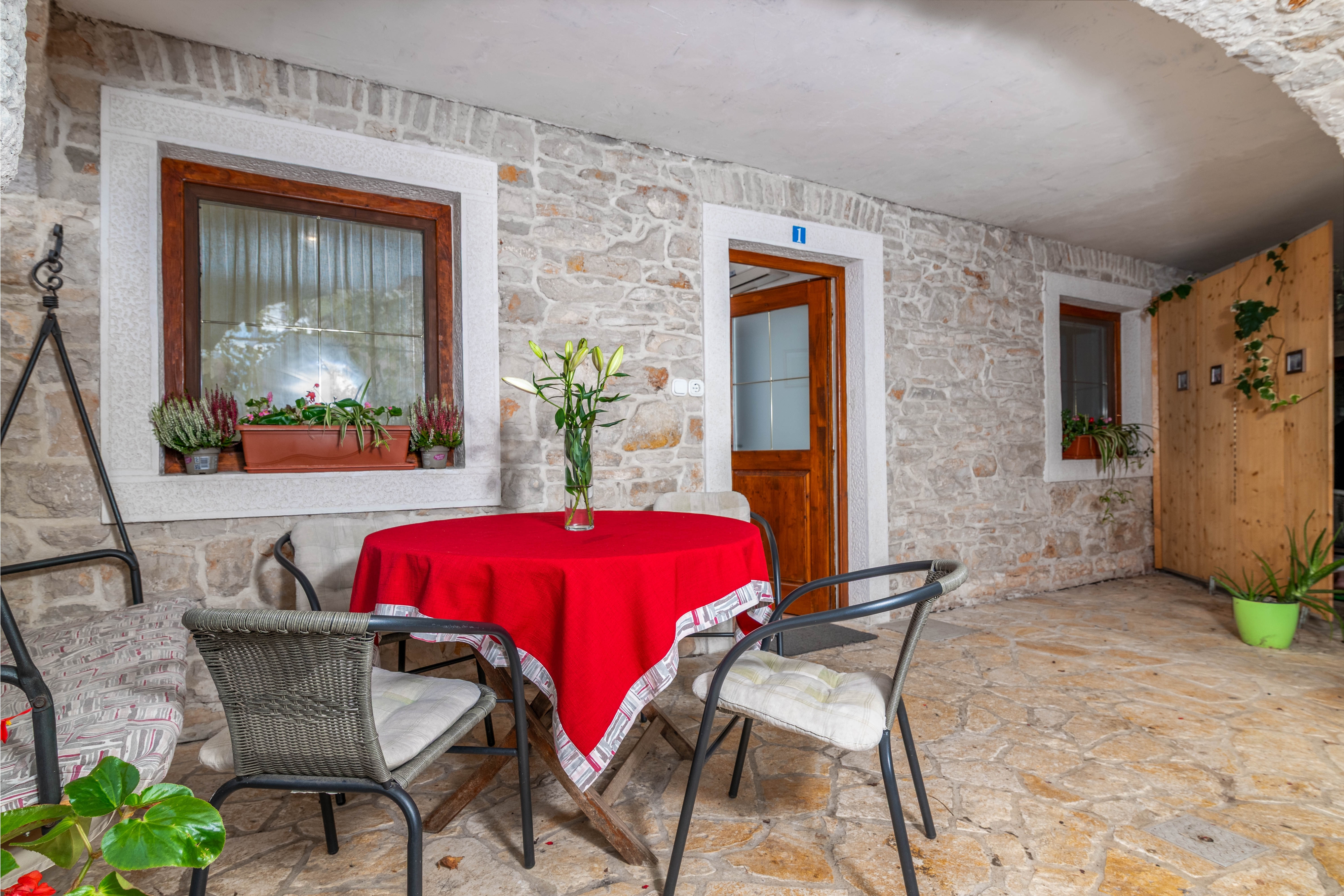 One bedroom apartment with terrace Bašanija, Umag  A-a