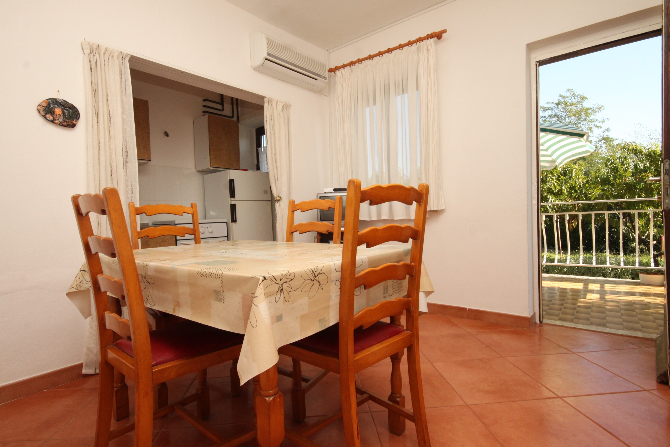 Two bedroom apartment with terrace Bašanija, Umag (A-7149-b)