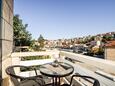 Balkon 1 - pohled Povlja, Balkon 1 - pohled v ubytování typu apartment, WiFi.