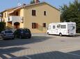 Parking lot Đuba, Umag, Parking lot 7161 - Apartments with rocky beach.