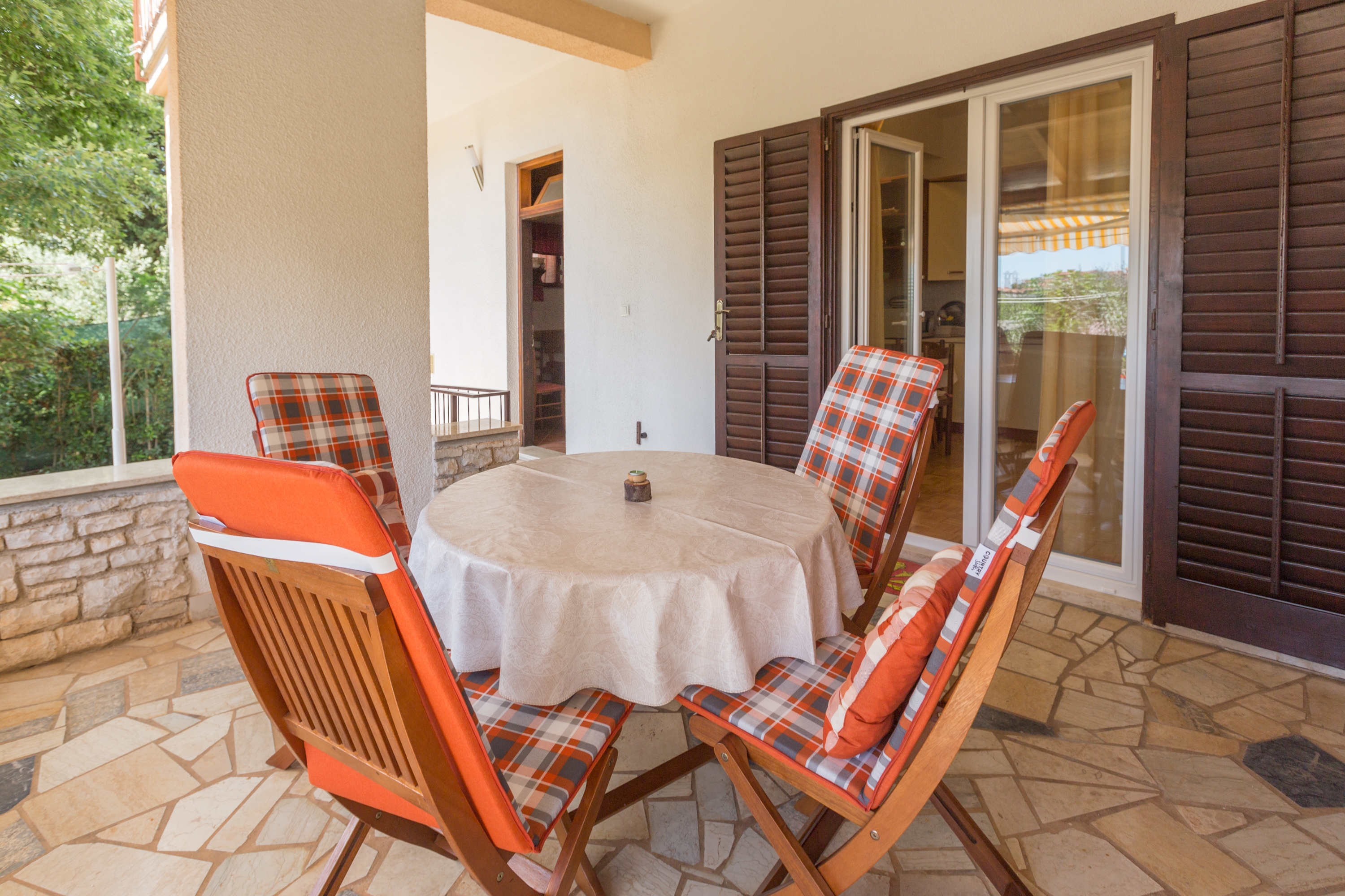 Two bedroom apartment with terrace Kukci, Poreč  A-a