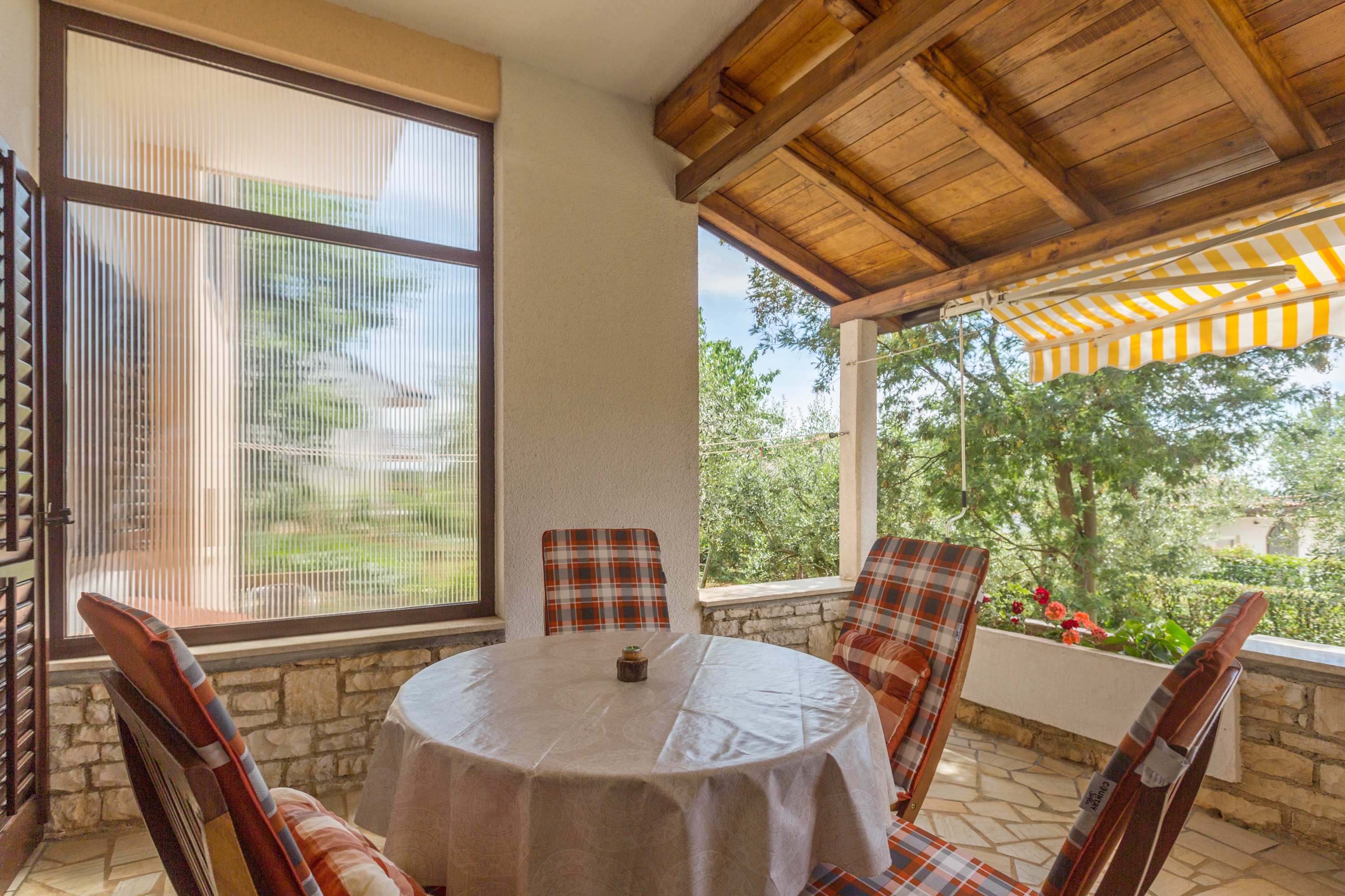 One bedroom apartment with terrace Kukci, Poreč  A-b