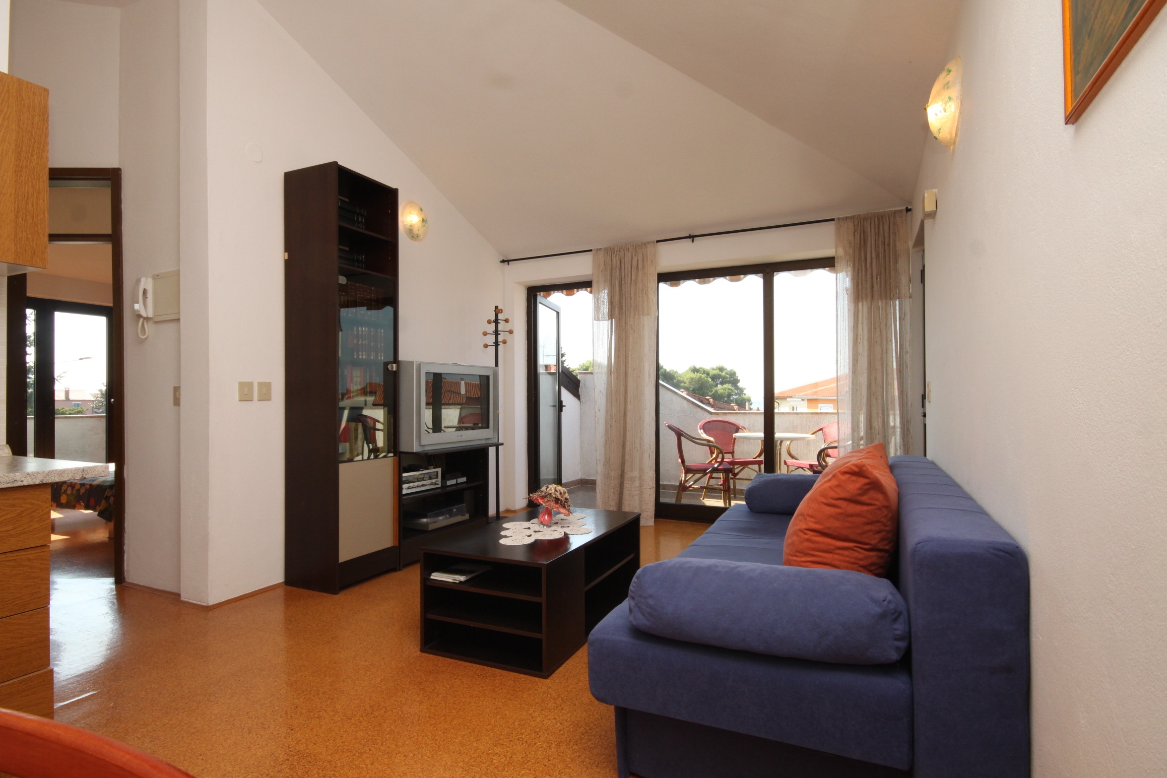Two bedroom apartment with terrace Umag  A-a
