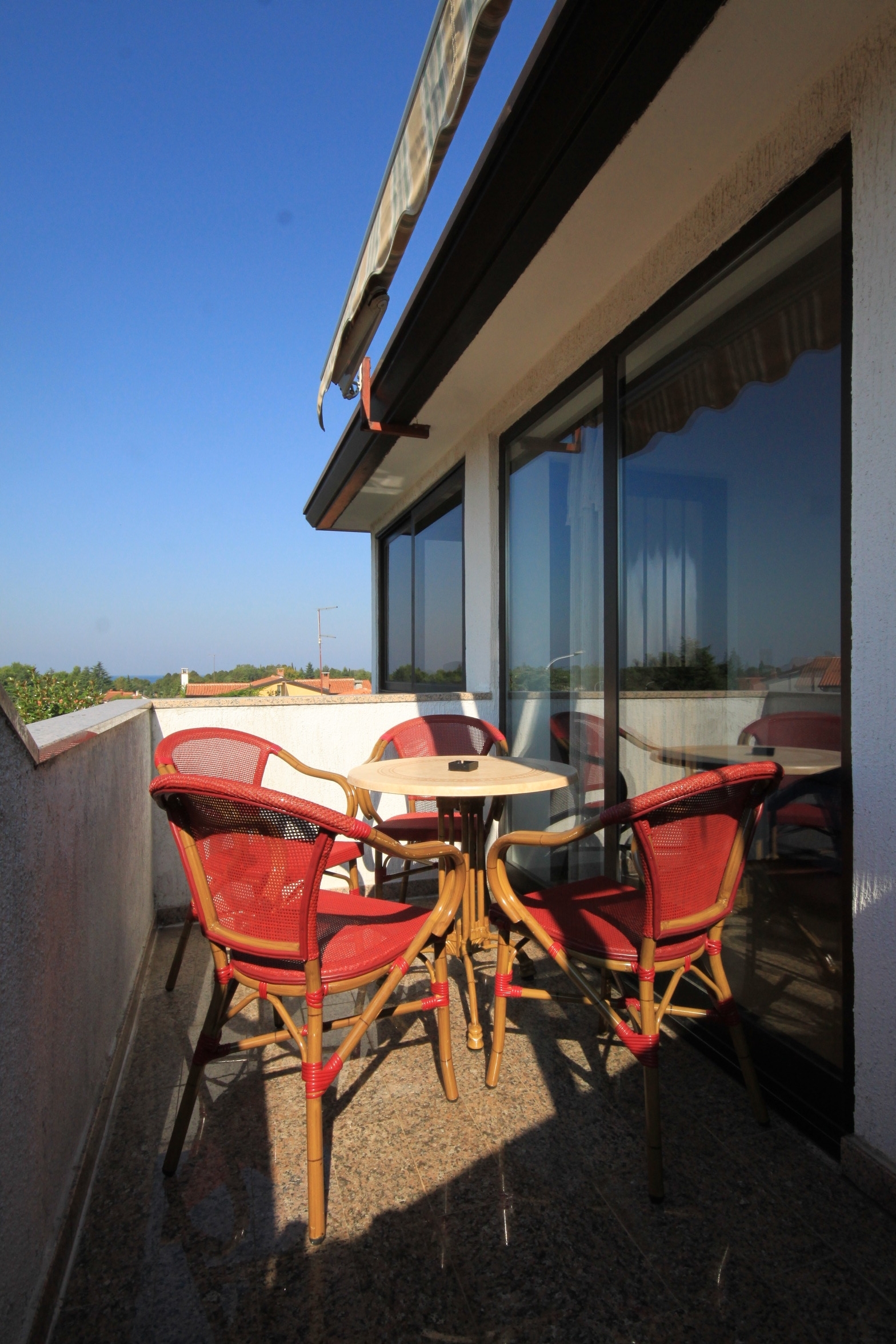 Two bedroom apartment with terrace Umag  A-a
