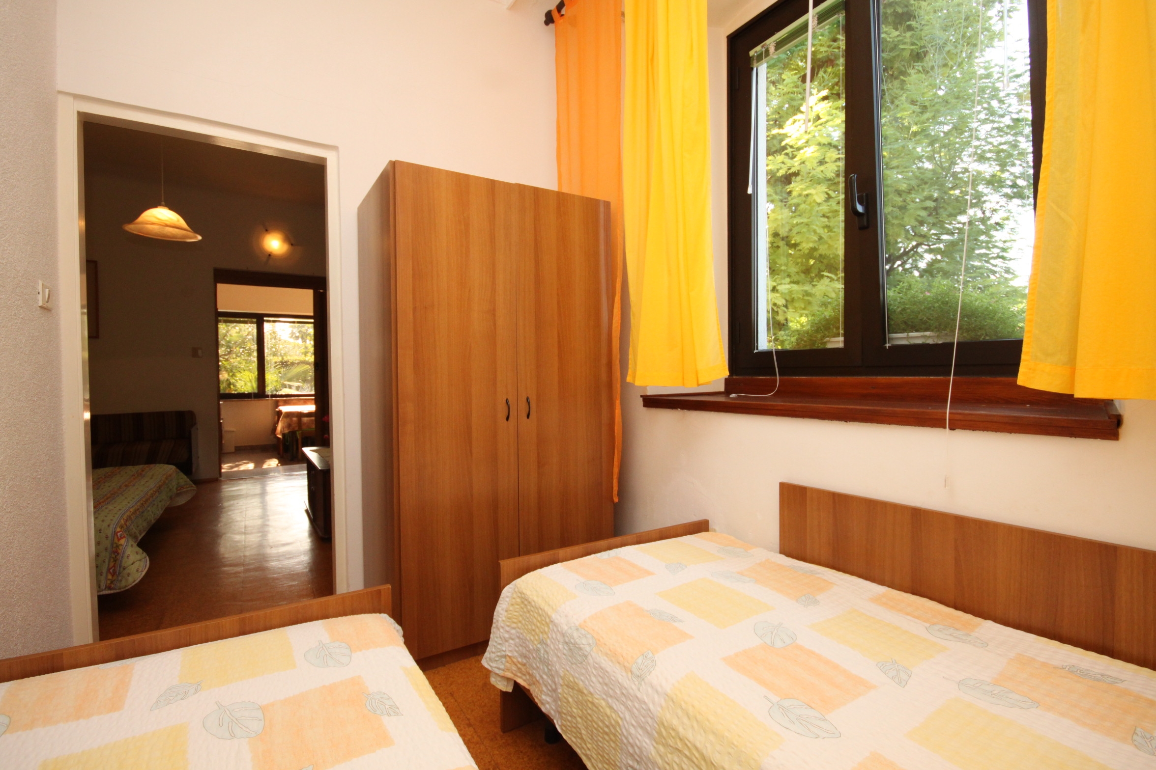 Two bedroom apartment with terrace Umag  A-b
