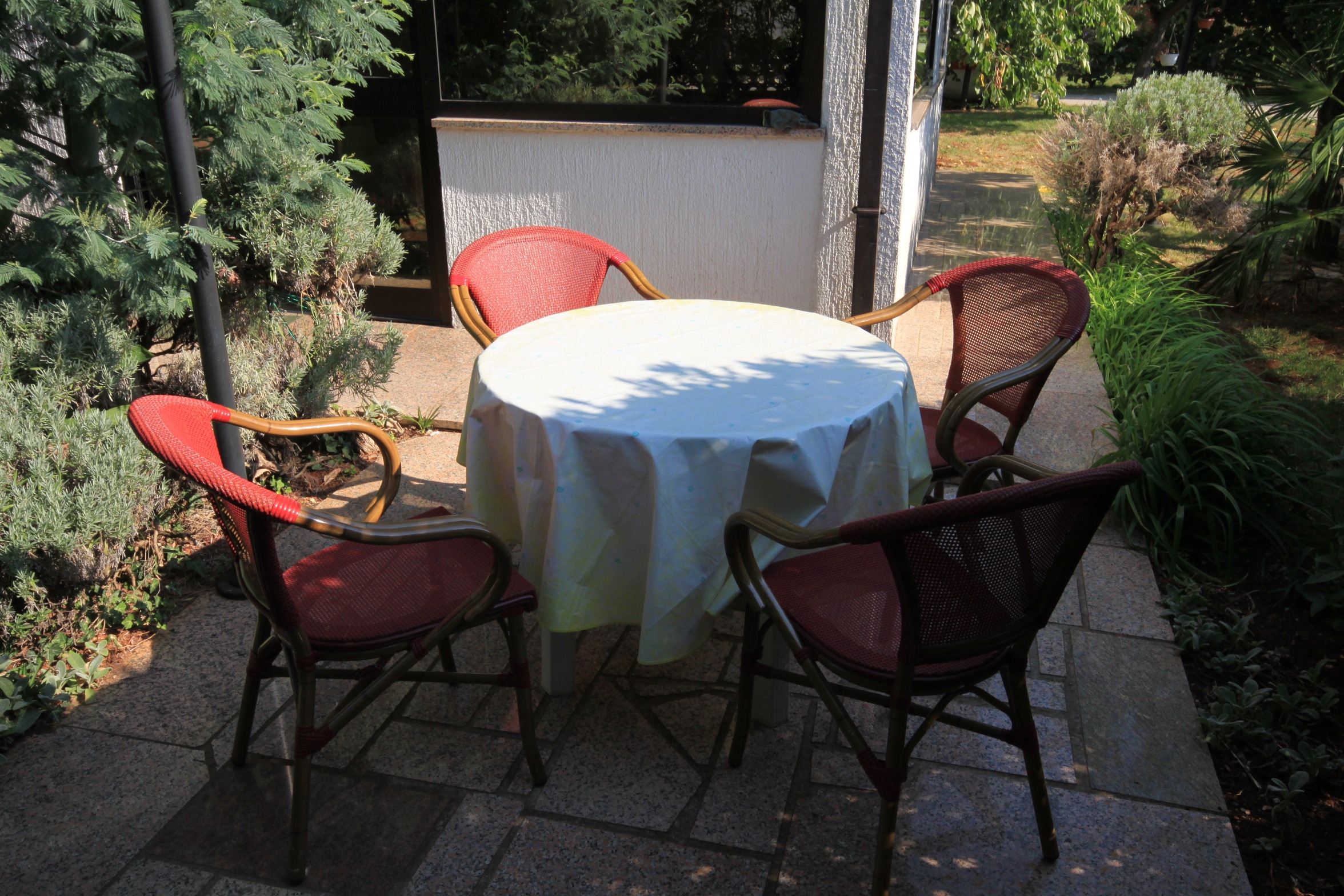 Two bedroom apartment with terrace Umag  A-b
