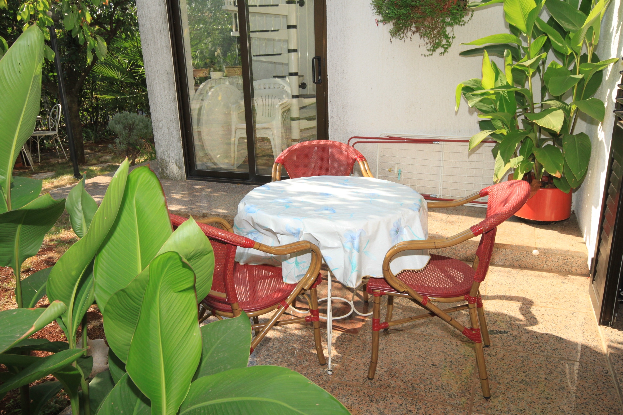 Two bedroom apartment with terrace Umag  A-c