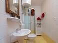 Bathroom Flengi, Bathroom in the apartment, (pet friendly) and WiFi.