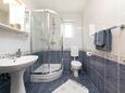 Bathroom Flengi, Bathroom in the apartment, (pet friendly) and WiFi.
