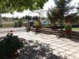 Parking lot Flengi, Poreč, Parking lot 7179 - Apartments with pebble beach.