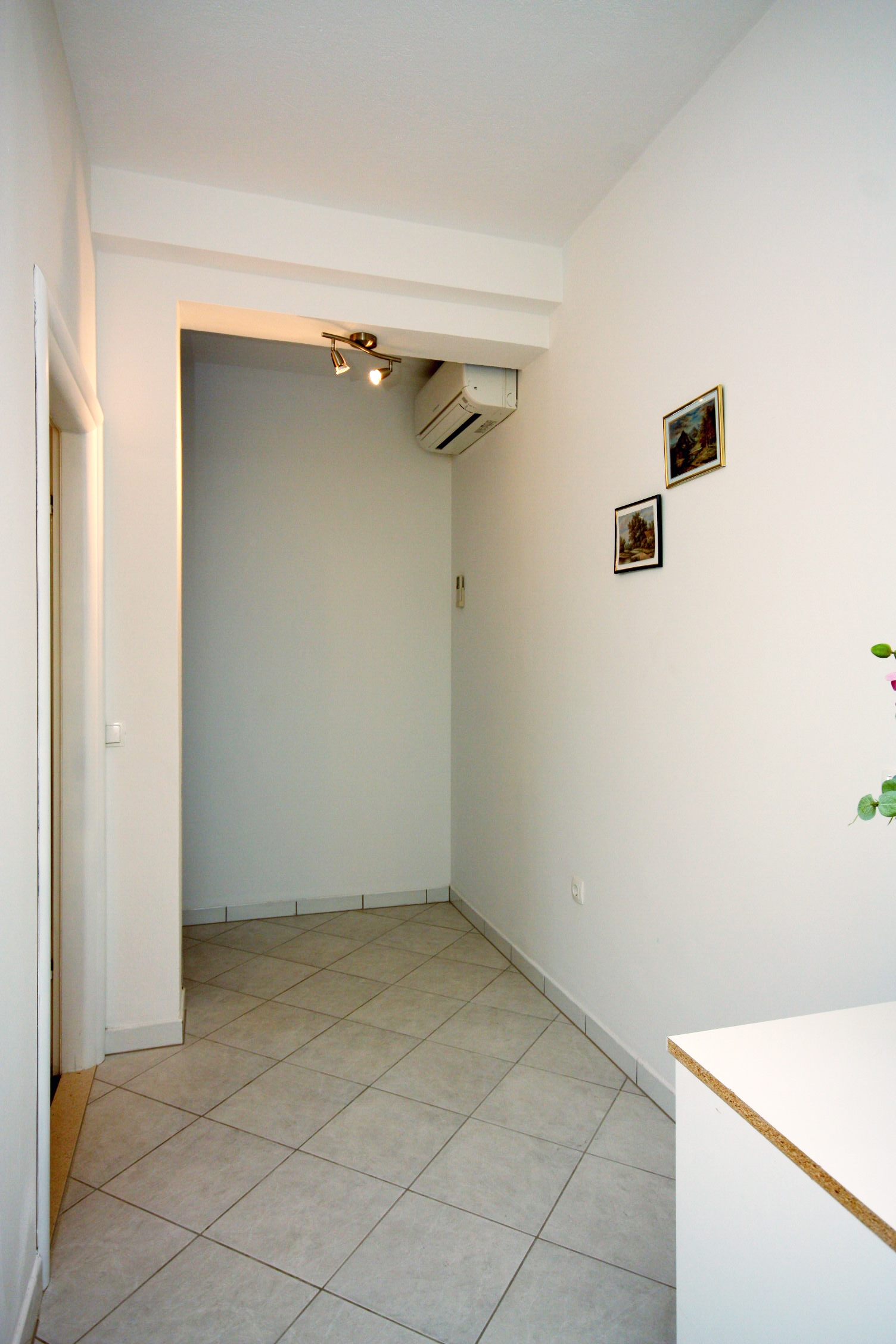 Two bedroom apartment with terrace and sea view Puntinak, Brač  A-c
