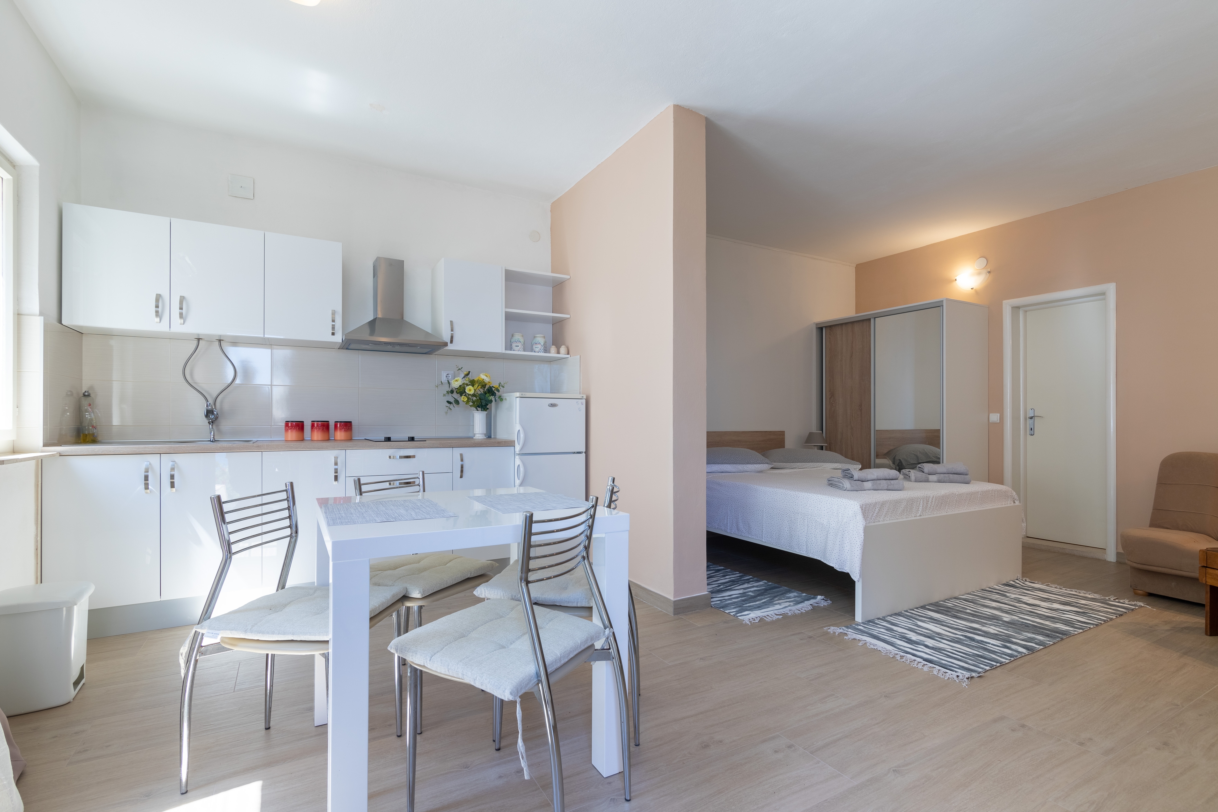 Studio flat with terrace and sea view Puntinak, Brač (AS-718-a) Studio flat with terrace and sea view Puntinak, Brač (AS-718-a)