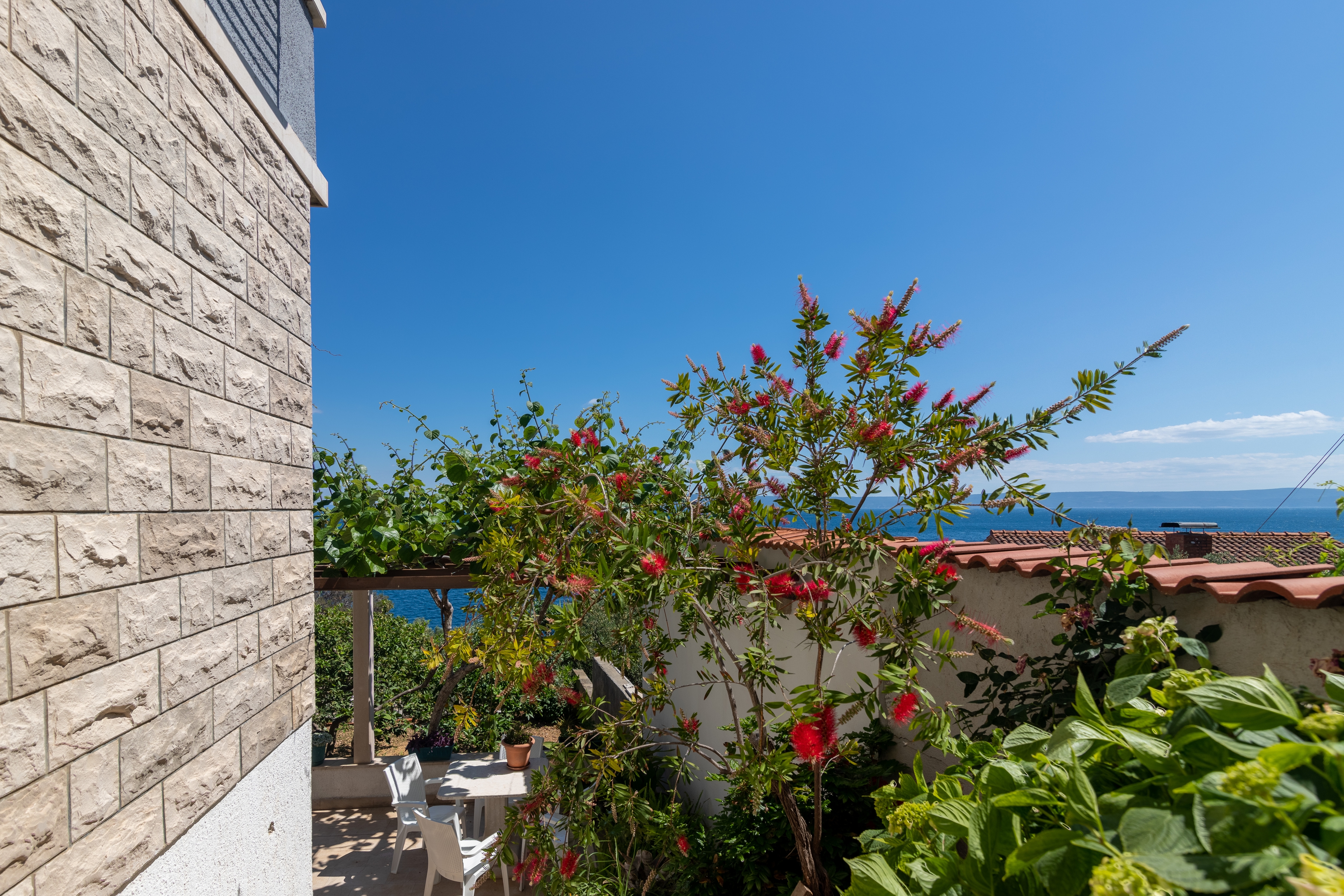 Studio flat with terrace and sea view Puntinak, Brač  AS-a