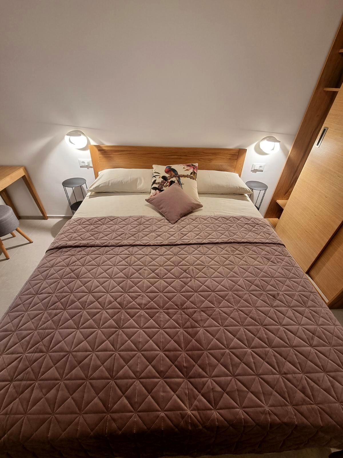 Two bedroom apartment with terrace Rovinj  A-a