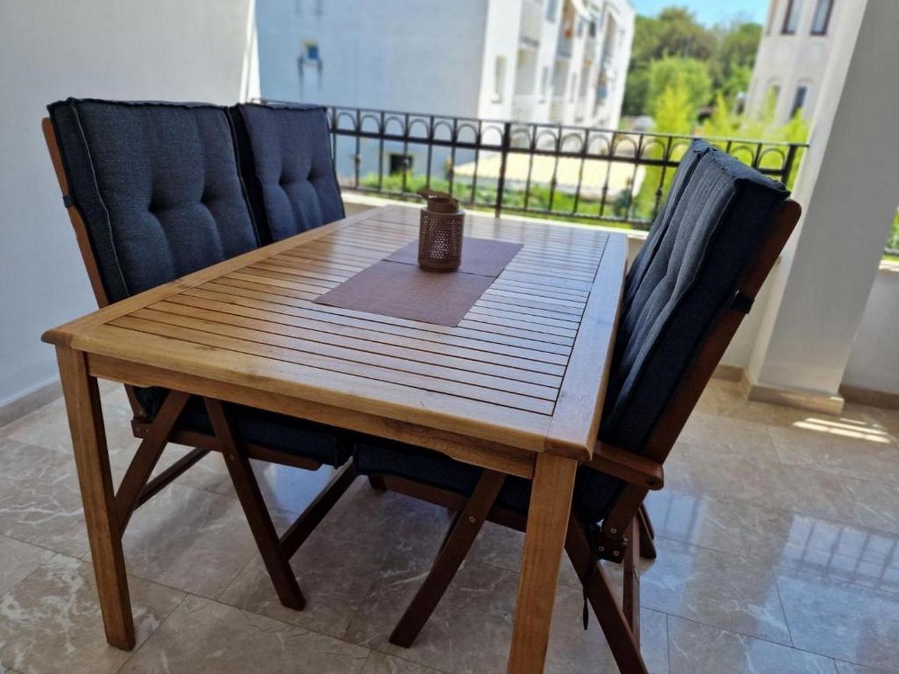 Two bedroom apartment with terrace Rovinj  A-a