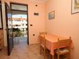 Dining room Rovinj, Dining room in the apartment, (pet friendly) and WiFi.