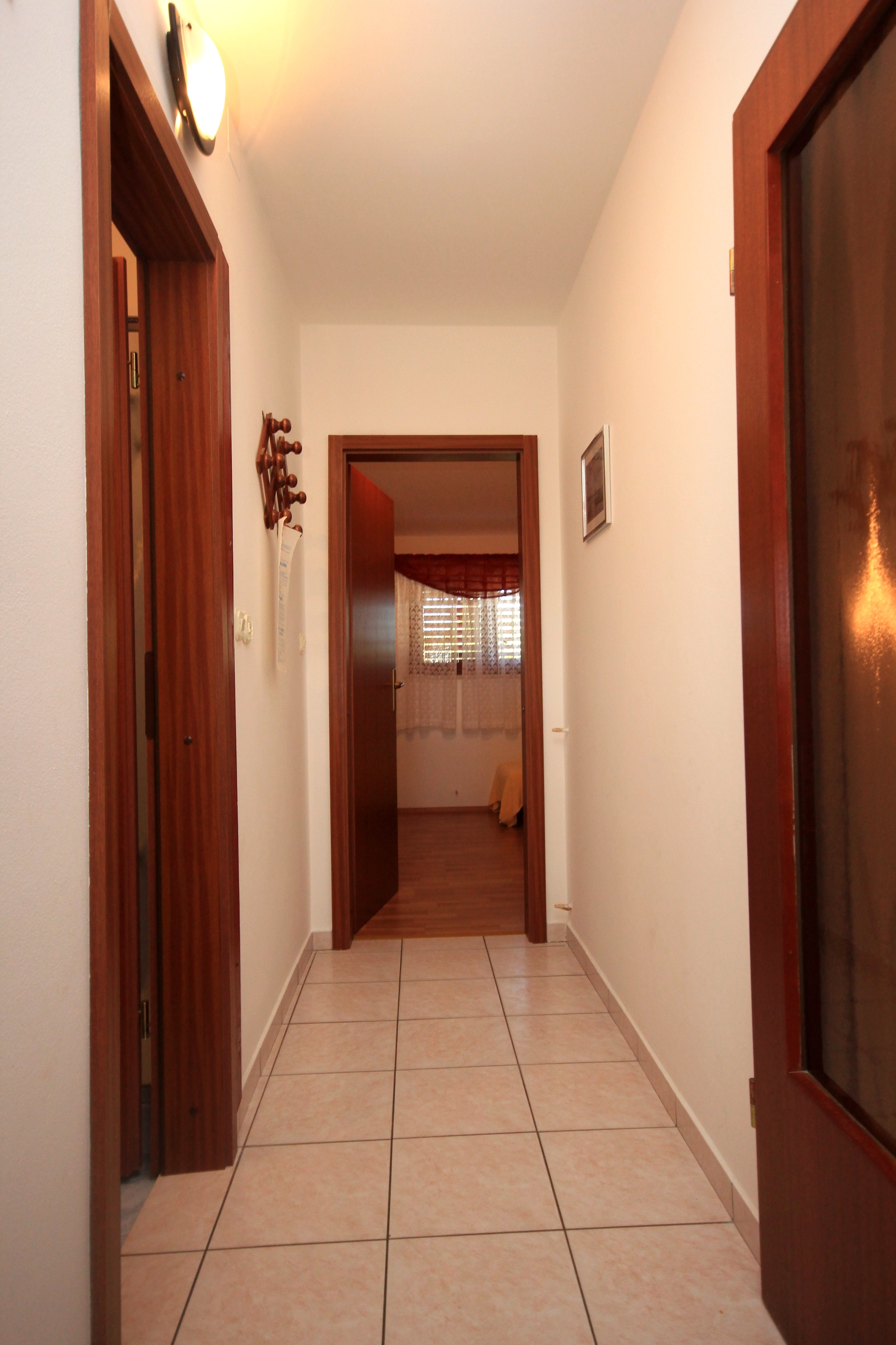One bedroom apartment with terrace Valbandon, Fažana  A-b