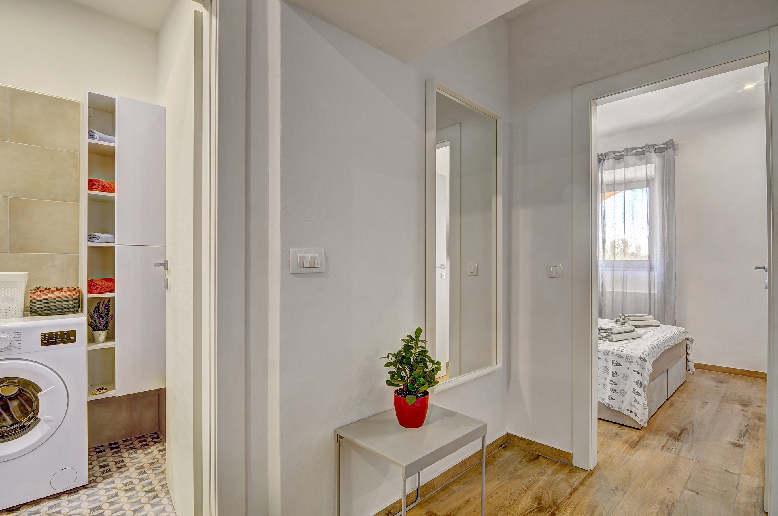Two bedroom apartment with terrace Fažana  A-a